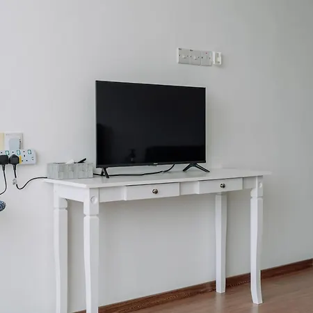 Summer Suites Apartment Casetta Homestay 3 At Kota Samarahan Kuching Kampong Samawang Exterior photo